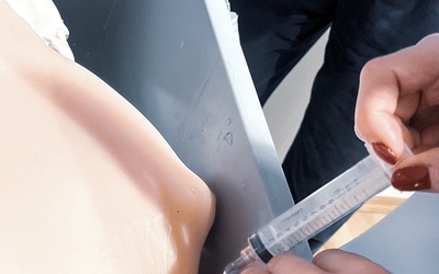 PROCEDURY INTERWENCYJNE POD KONTROLĄ USG